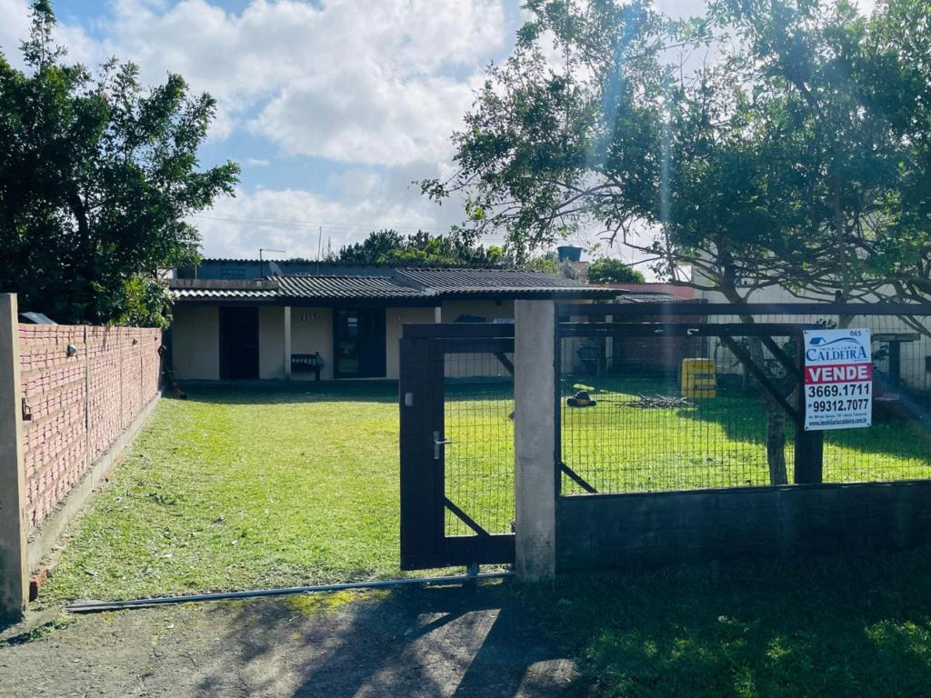 Casa/Sobrado 02 Dormitórios